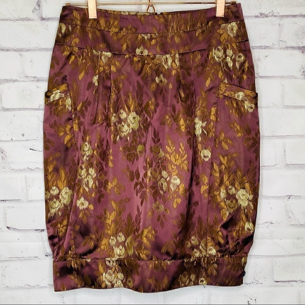 Max Mara to the max Brocade purple and gold Skirt